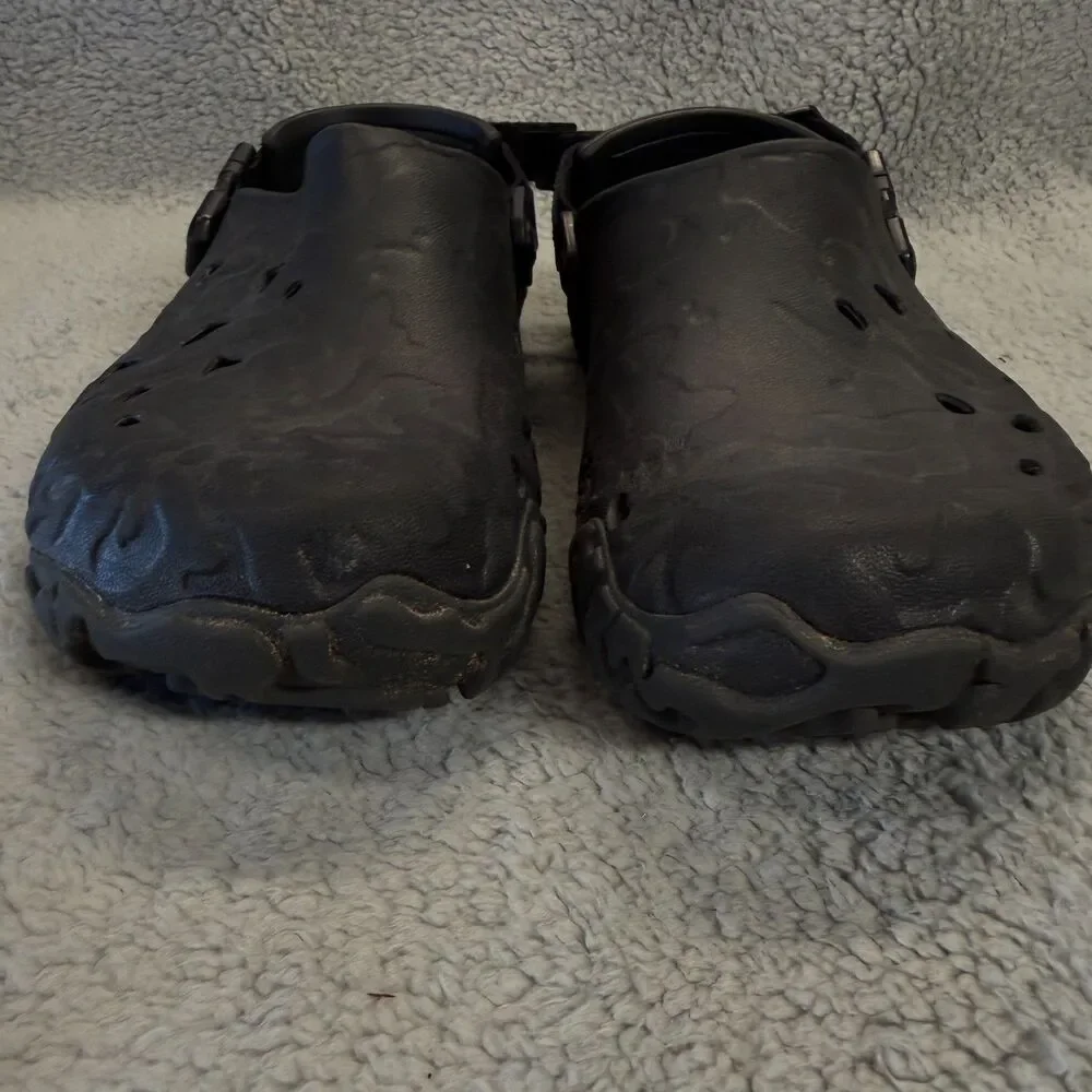 CROCS All-Terrain Atlas Clog Mens 11 Black Sandals 208391-060 Outdoor Rugged MTN
